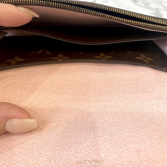Louis Vuitton Emilie Wallet 🎀 Rose Ballerine - Picture 7 of 11